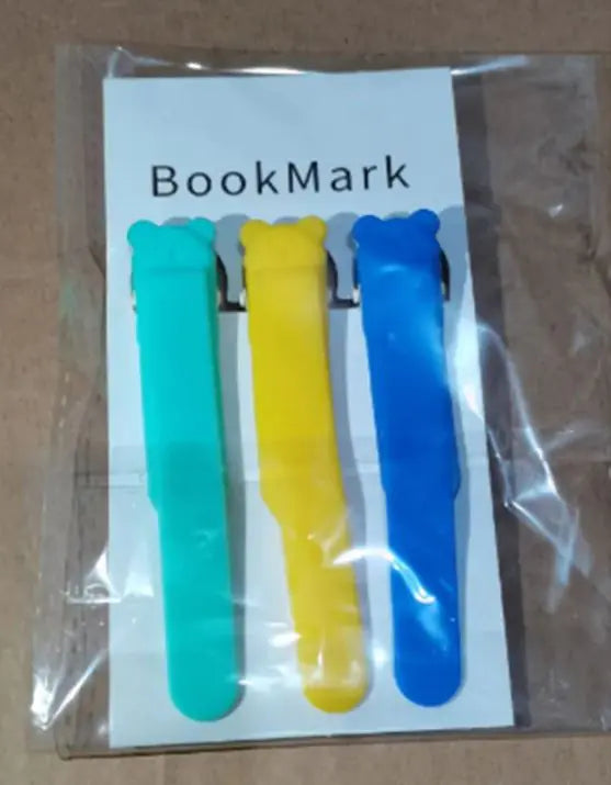 Simple Solid Color Silicone Bookmark Holder With Pages WEM Support (www.WEM.support)