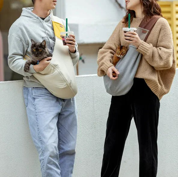 Portable Crossbody Cat Carrier Bag - Catch Cards