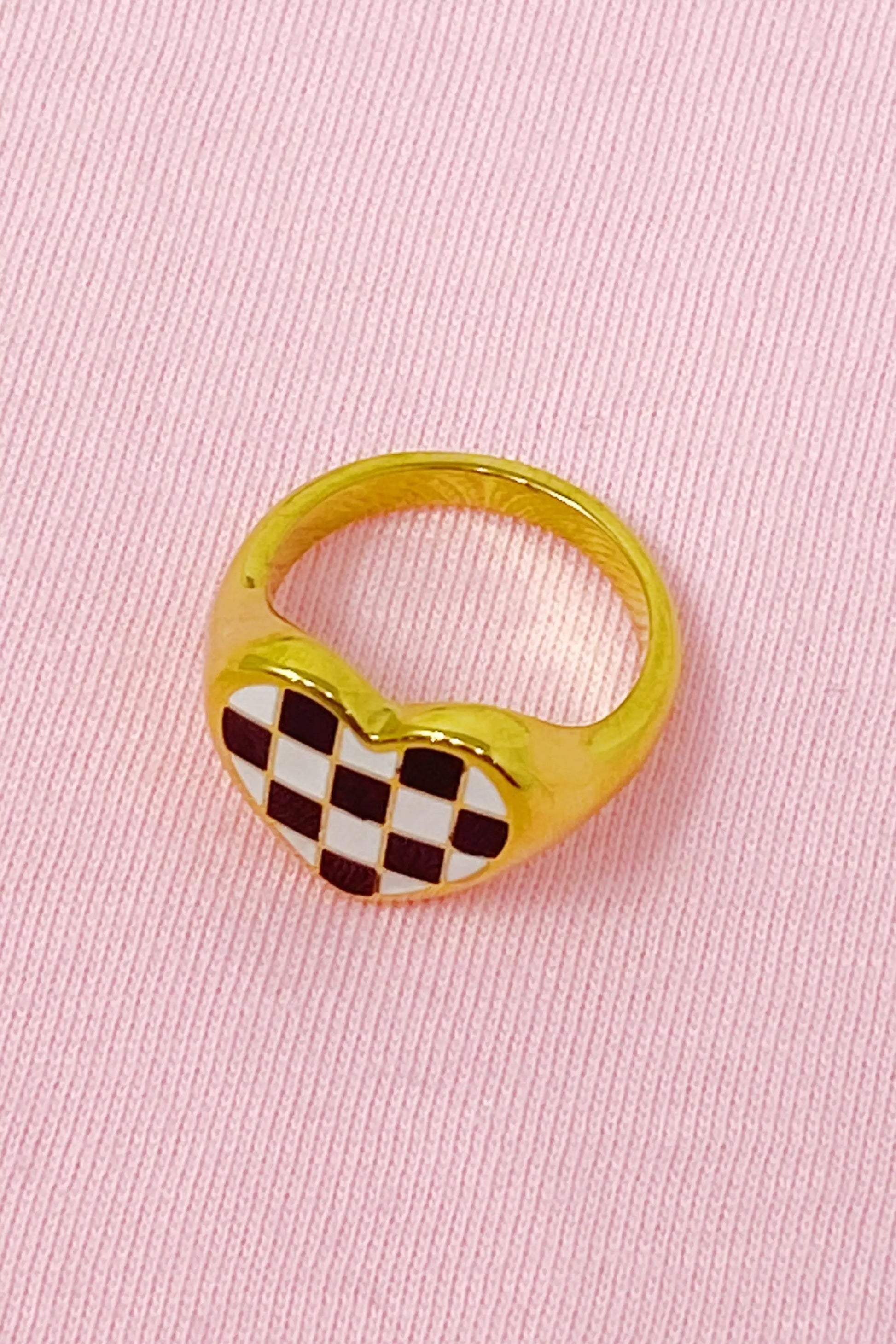 Checkered Heart Signet Ring WEM Support (www.WEM.support)