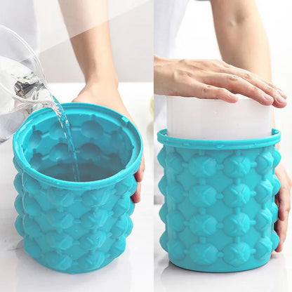 Silicone Ice Cube Molder Portable Bucket - Catch Cards