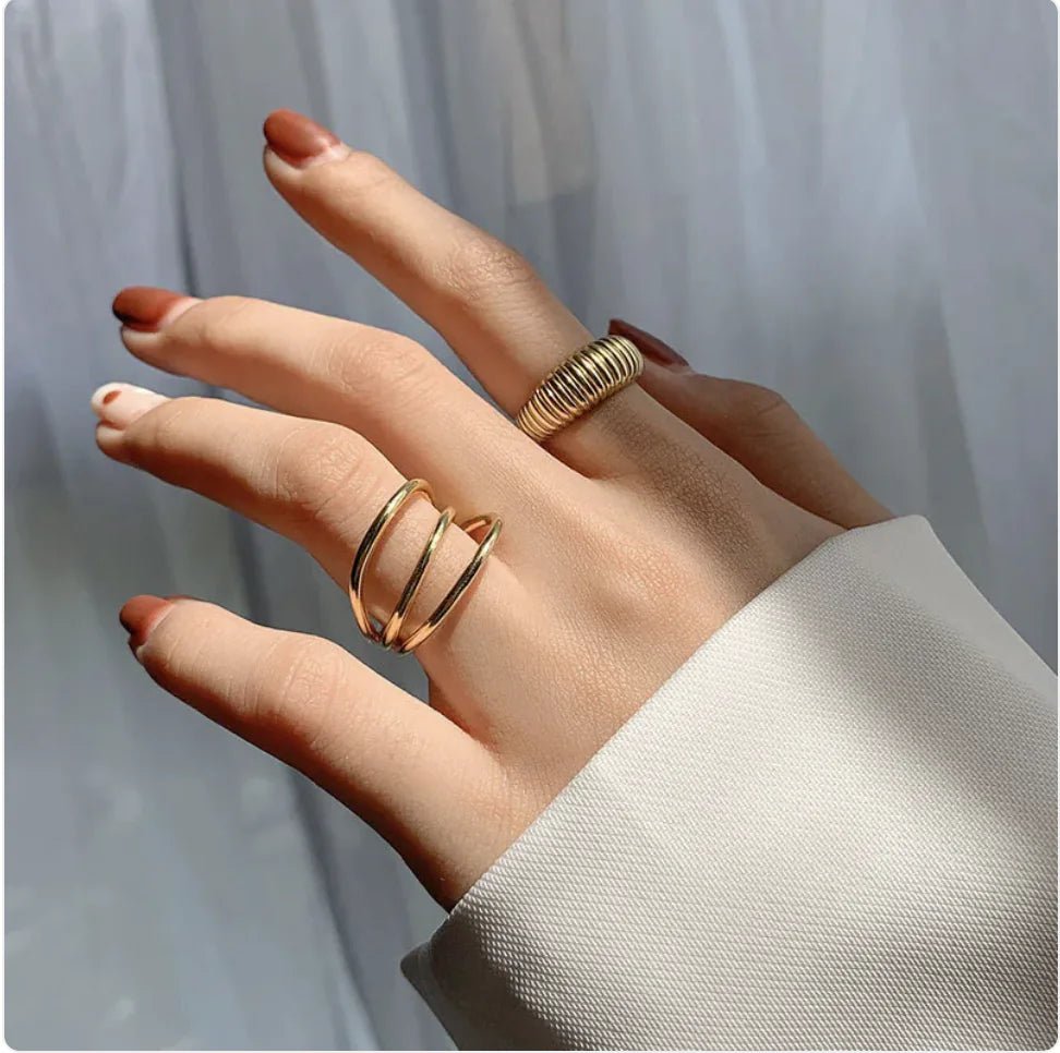 Sterling Silver Geometric Index Ring - Catch Cards