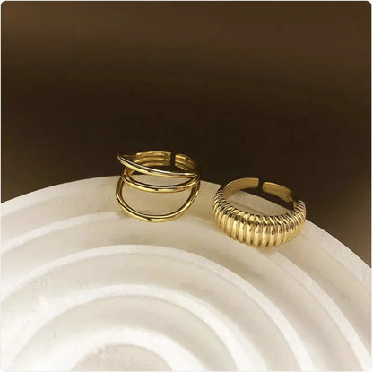 Sterling Silver Geometric Index Ring - Catch Cards