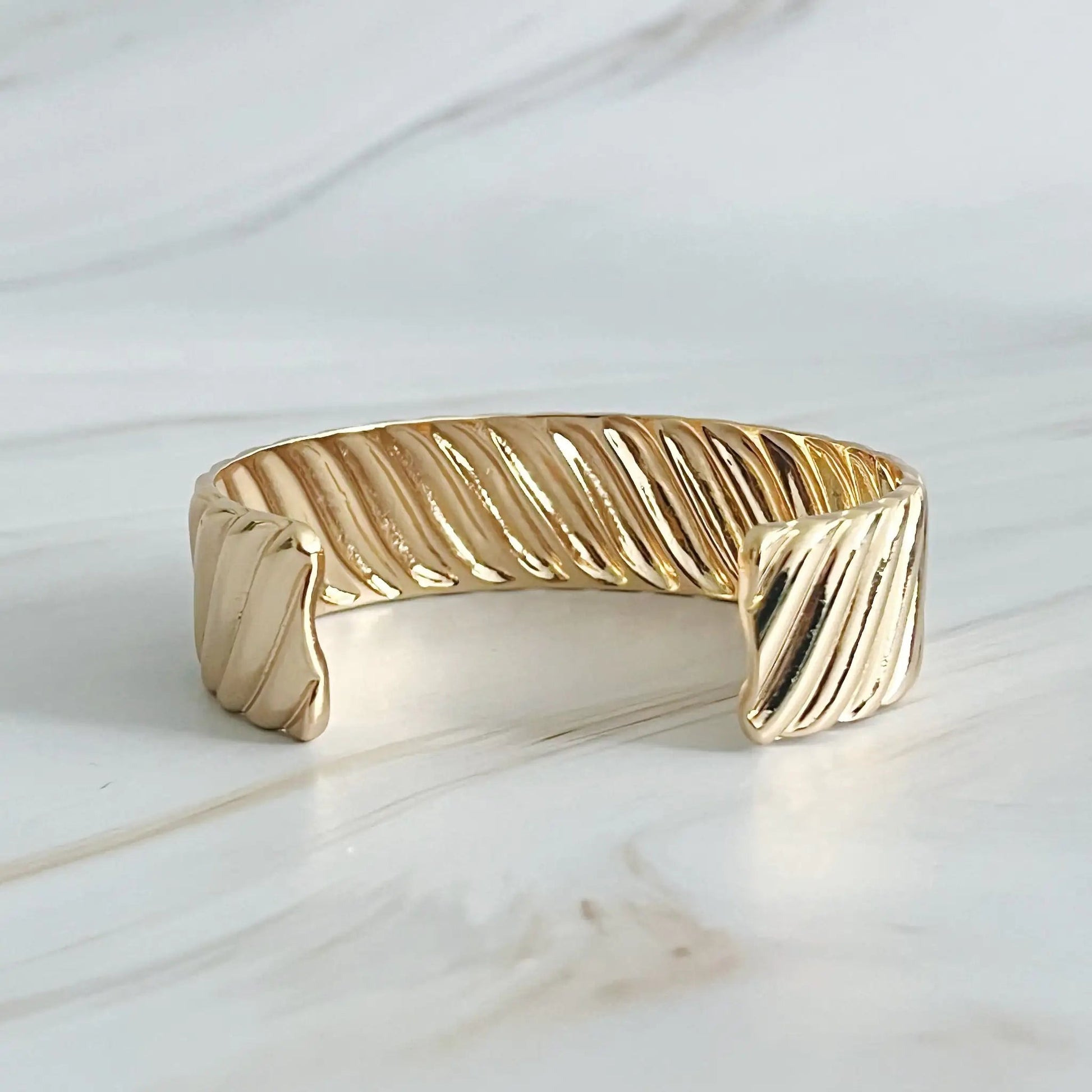 Cabled Cuff Bracelet WEM Support (www.WEM.support)