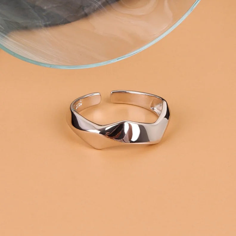 Irregular Geometric Adjustable Rings Set WEM Support (www.WEM.support)