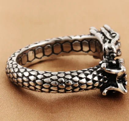 Titanium Steel Retro Chinese Dragon Ring (European & American) - Catch Cards