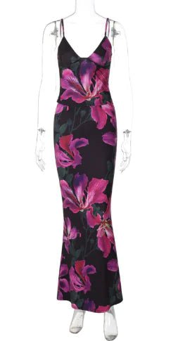 Traje Floral con Falda y Crop Top - Catch Cards