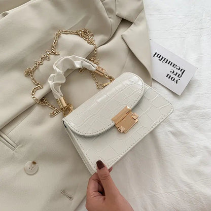 Trendy Summer Crossbody Chain Bag for Women 2020 - Catch Cards