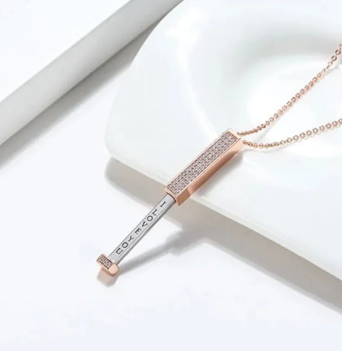 Trendy Zircon Inlaid Pendant - Catch Cards