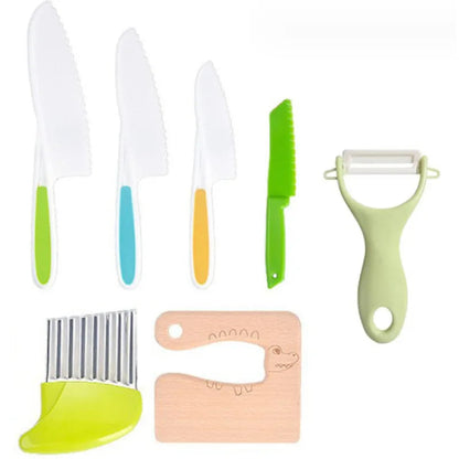Children's Plastic Kitchen Tools Set WEM Support (www.WEM.support)