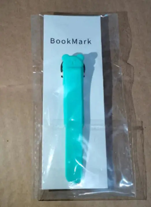 Simple Solid Color Silicone Bookmark Holder With Pages WEM Support (www.WEM.support)