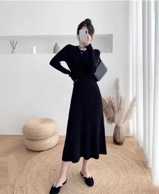 Women's Slim Fit Wool A-Line Mid-Length Skirt WEM Support (www.WEM.support)