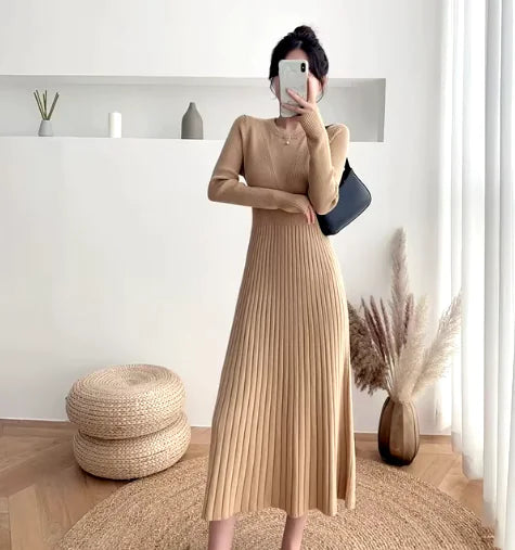 Women's Slim Fit Wool A-Line Mid-Length Skirt WEM Support (www.WEM.support)