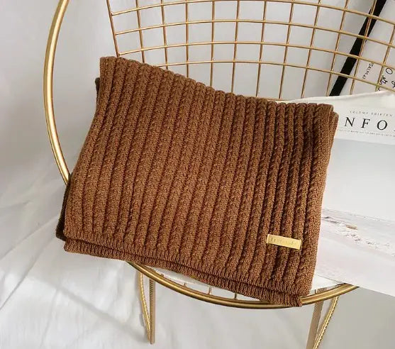 Knitted Scarf WEM Support (www.WEM.support)