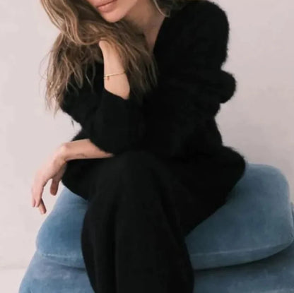 Solid Color V-Neck Pullover WEM Support (www.WEM.support)