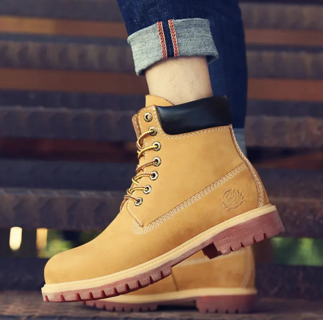 Men's Matte Leather Boots WEM Support (www.WEM.support)