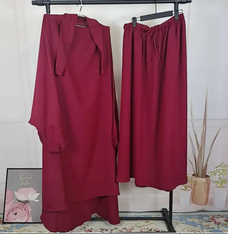 Women's Middle East Dubai Robe Dress Suit WEM Support (www.WEM.support)