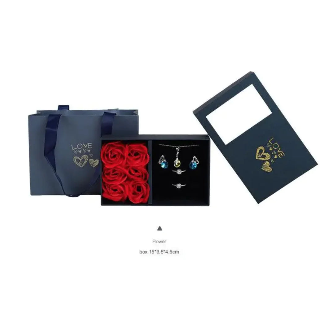 Elegant Fashion Necklace WEM Support (www.WEM.support)