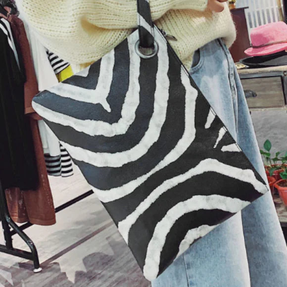 Bailey Pouch - Zebra WEM Support (www.WEM.support)