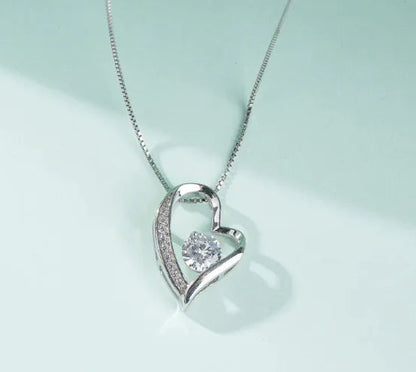 Hollow Heart Zircon Necklace Light Luxury WEM Support (www.WEM.support)
