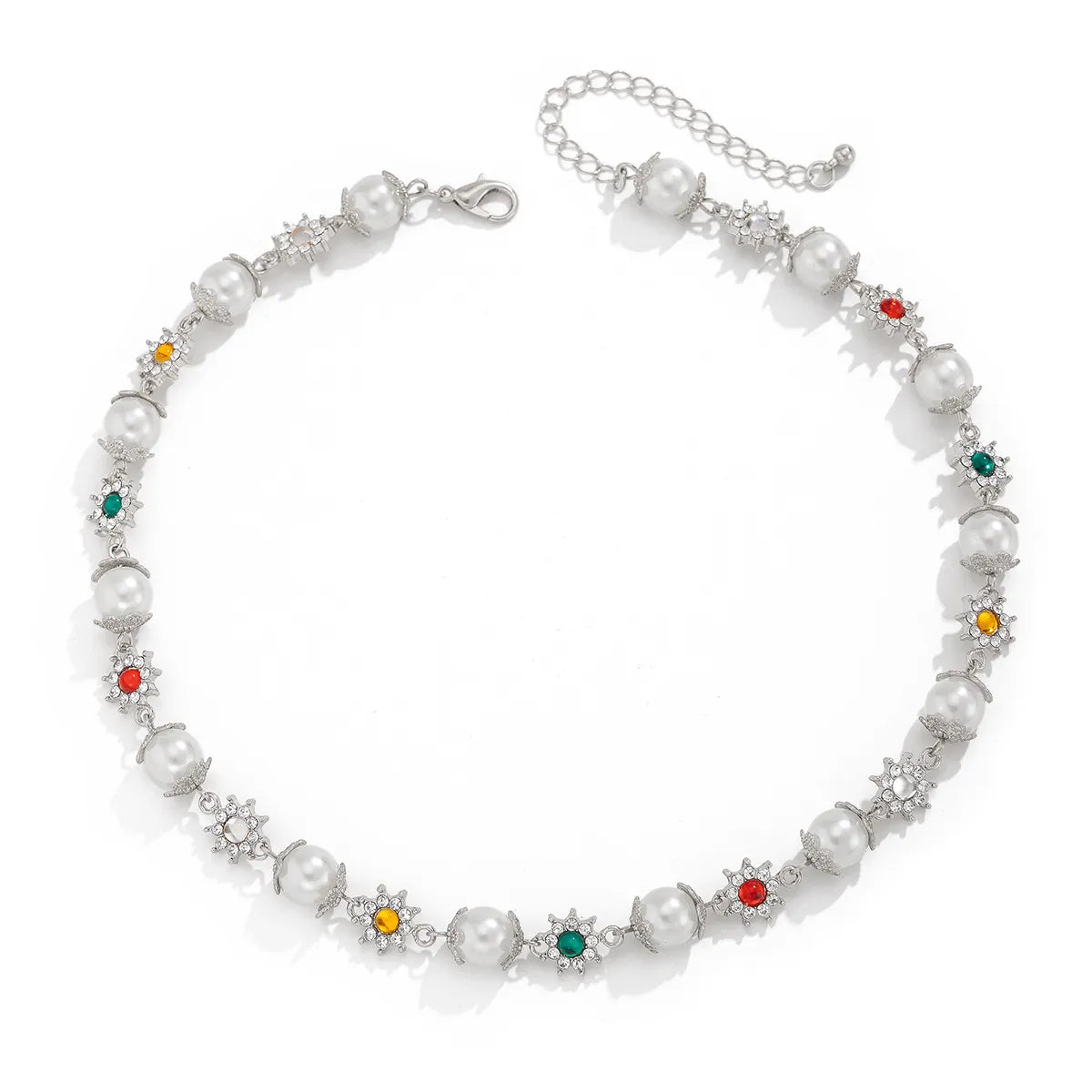 Colored Diamond-embedded Small Flower Pearl Necklace WEM Support (www.WEM.support)
