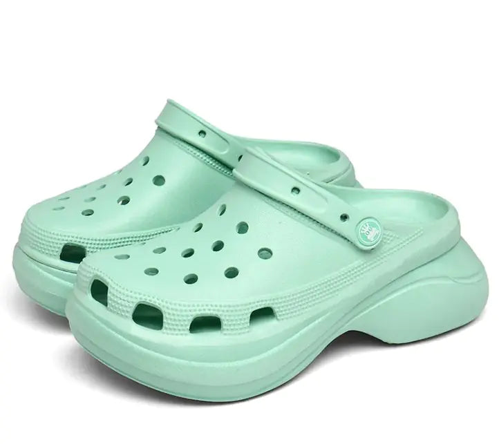 Thick-soled Hole Shoes WEM Support (www.WEM.support)