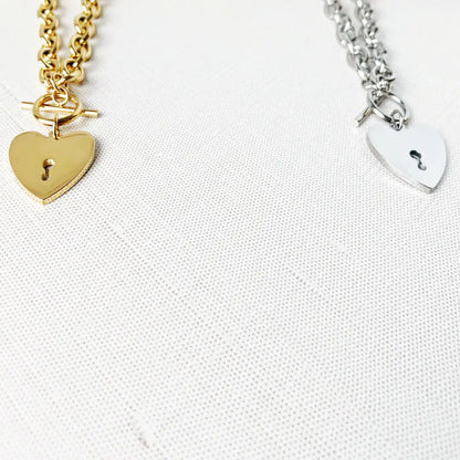 Casie Necklace WEM Support (www.WEM.support)