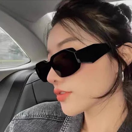Women’s Irregular Square Sunglasses - Catch Cards