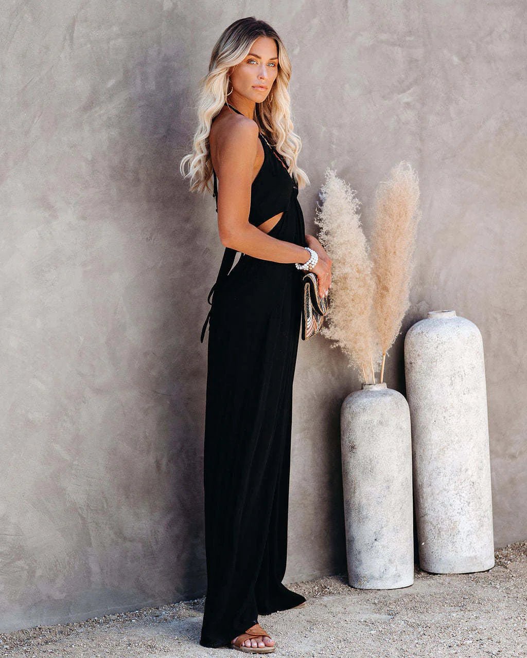 Women's U - Neck Backless Wide - Leg Jumpsuit - Catch Cards