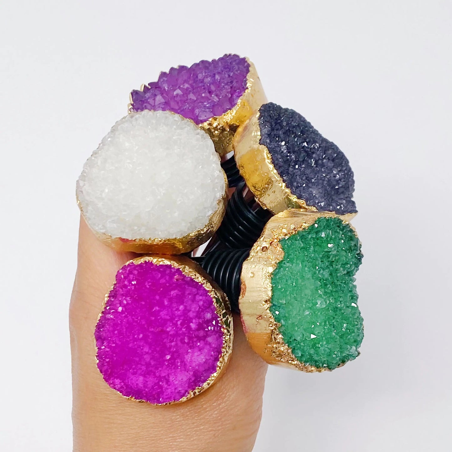 Crystal Mine Natural Stone Wine Stopper WEM Support (www.WEM.support)