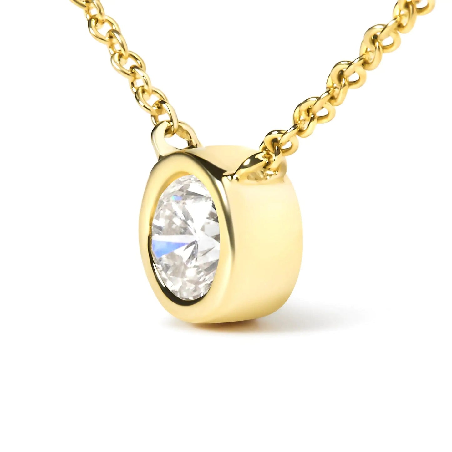 10K Yellow Gold 3/10 Carat Round Brilliant-Cut Diamond Modern Bezel-Set Solitaire 16"-18" Pendant Necklace (H-I Color, SI2-I1 Clarity) WEM Support (www.WEM.support)